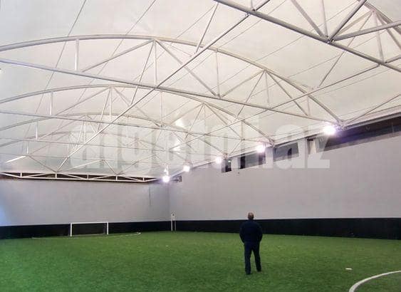 Stadionun örtülməsi