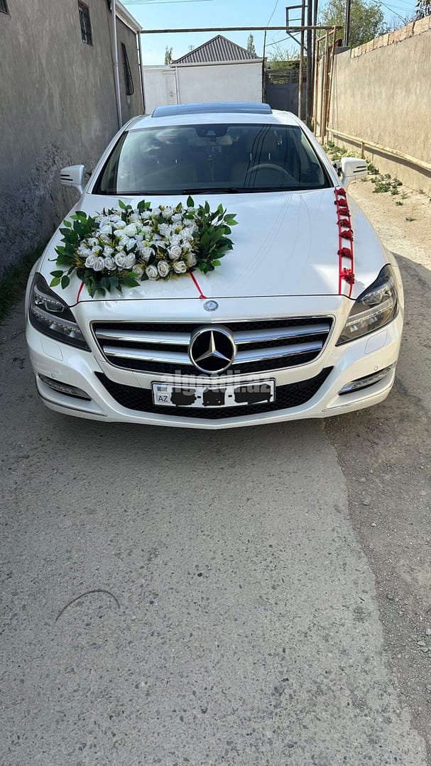 cls mercedes coupe bey gelin masini
