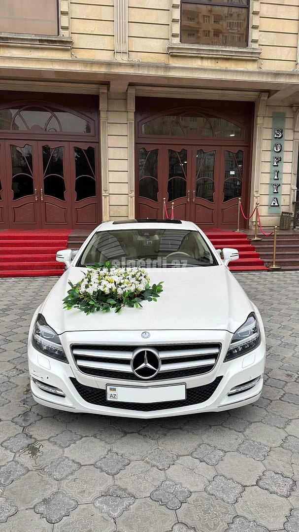 cls mercedes coupe bey gelin masini