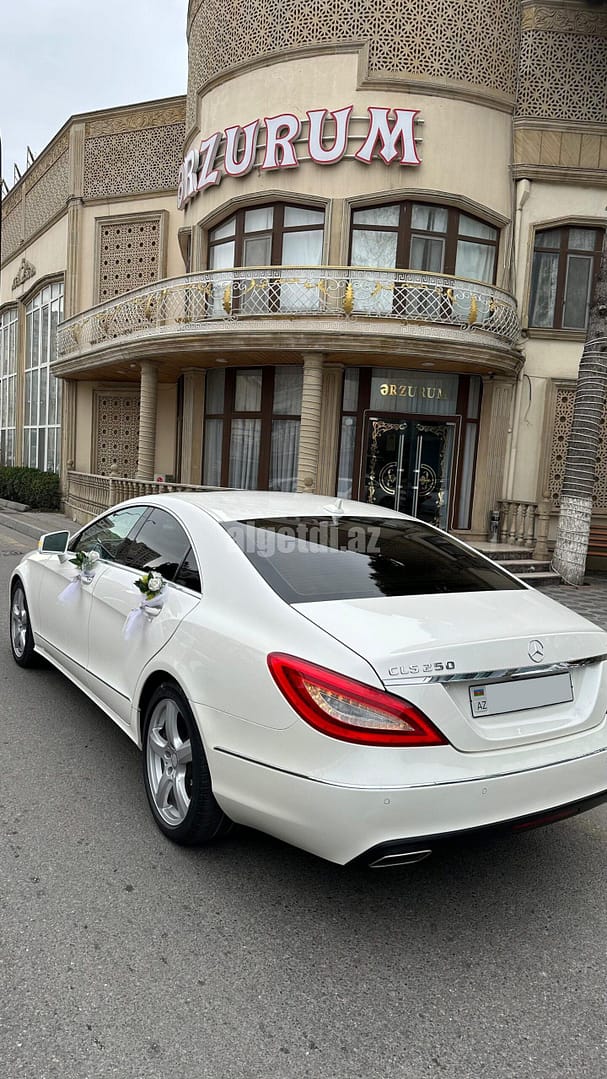 cls mercedes coupe bey gelin masini