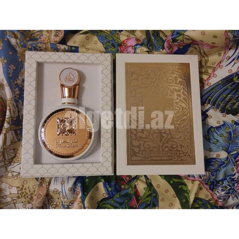 Fakhar Lattafa qadın ətiri